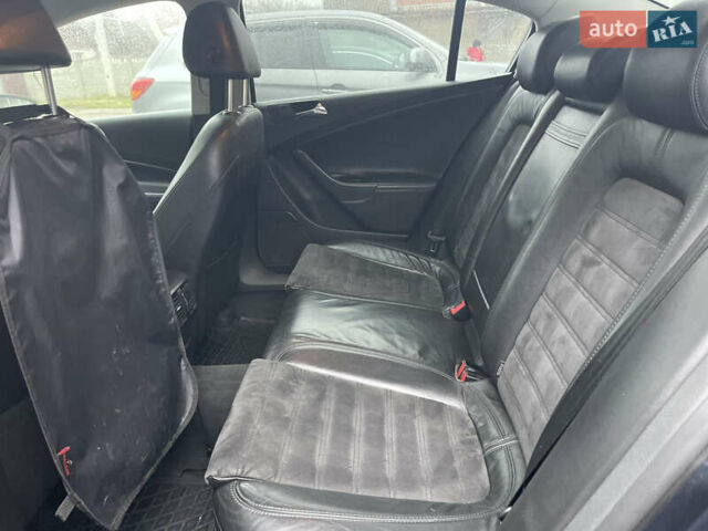 Синий Фольксваген Пассат, объемом двигателя 2 л и пробегом 287 тыс. км за 6850 $, фото 29 на Automoto.ua