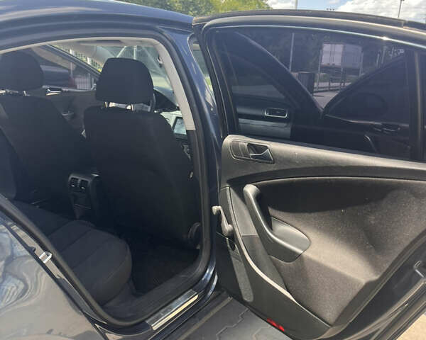 Синій Фольксваген Пассат, об'ємом двигуна 1.98 л та пробігом 290 тис. км за 4000 $, фото 4 на Automoto.ua