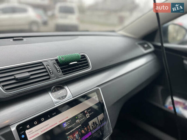 Синий Фольксваген Пассат, объемом двигателя 2 л и пробегом 287 тыс. км за 6850 $, фото 26 на Automoto.ua