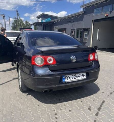 Синий Фольксваген Пассат, объемом двигателя 2 л и пробегом 290 тыс. км за 4800 $, фото 4 на Automoto.ua