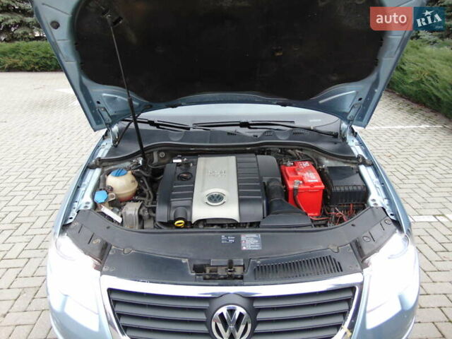 Синий Фольксваген Пассат, объемом двигателя 2 л и пробегом 230 тыс. км за 6300 $, фото 35 на Automoto.ua