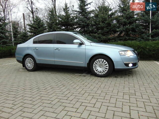 Синий Фольксваген Пассат, объемом двигателя 2 л и пробегом 230 тыс. км за 6300 $, фото 10 на Automoto.ua