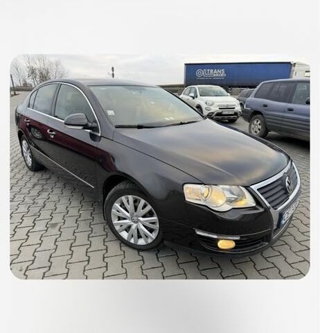 Синий Фольксваген Пассат, объемом двигателя 2 л и пробегом 280 тыс. км за 6700 $, фото 3 на Automoto.ua