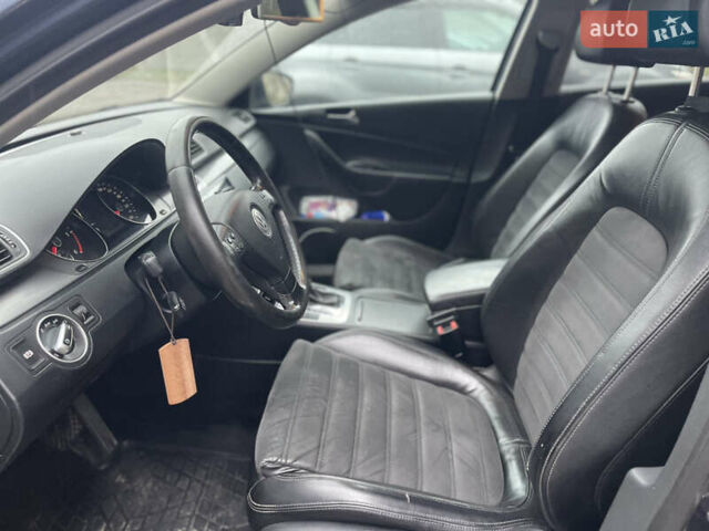 Синий Фольксваген Пассат, объемом двигателя 2 л и пробегом 287 тыс. км за 6850 $, фото 23 на Automoto.ua