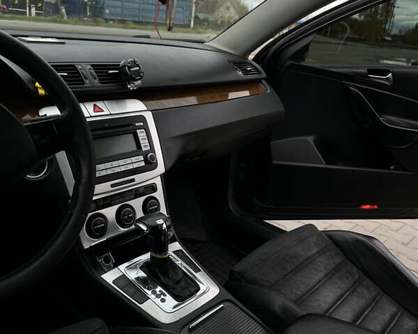 Фольксваген Пассат 2007 в Дубно на Automoto.ua Синий Фольксваген Пассат, объемом двигателя 2 л и пробегом 247 тыс. км за 5800 $, фото 3 на Automoto.ua