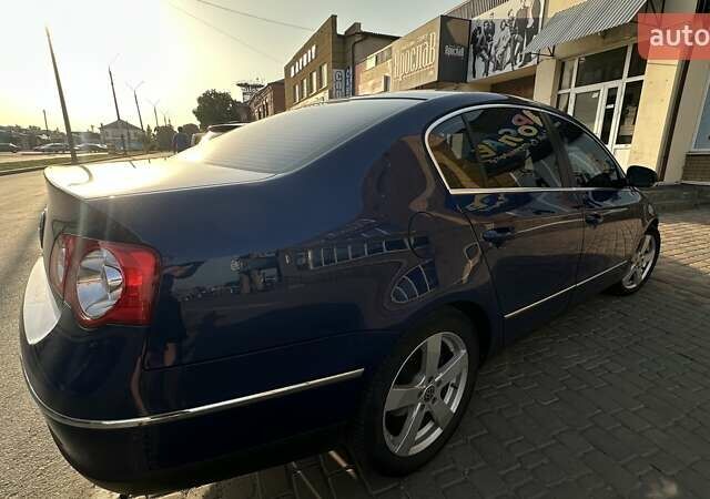 Синий Фольксваген Пассат, объемом двигателя 1.8 л и пробегом 220 тыс. км за 7000 $, фото 7 на Automoto.ua