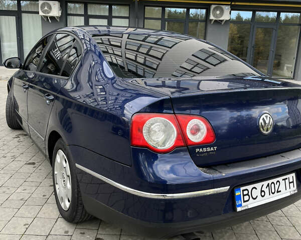 Синій Фольксваген Пассат, об'ємом двигуна 1.98 л та пробігом 320 тис. км за 5000 $, фото 11 на Automoto.ua