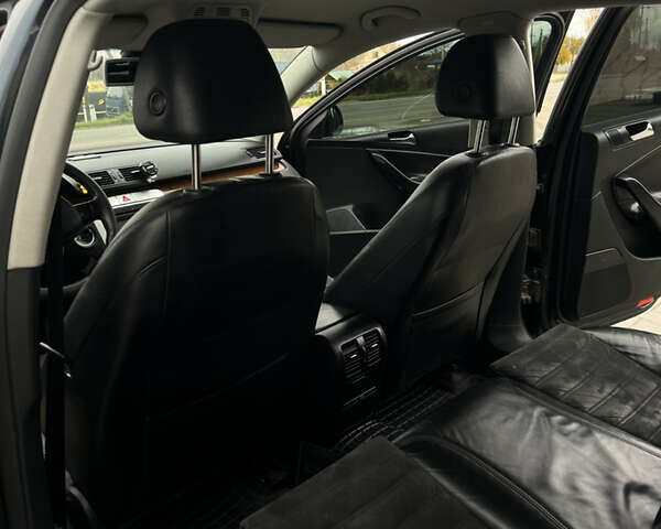 Фольксваген Пассат 2007 в Дубно на Automoto.ua Синий Фольксваген Пассат, объемом двигателя 2 л и пробегом 247 тыс. км за 5800 $, фото 9 на Automoto.ua