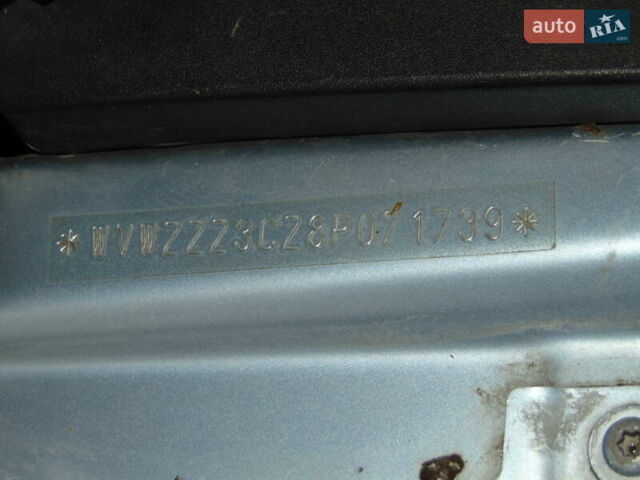 Синий Фольксваген Пассат, объемом двигателя 2 л и пробегом 230 тыс. км за 6300 $, фото 36 на Automoto.ua