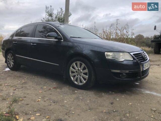 Фольксваген Пассат 2007 в Черновцах на Automoto.ua Синий Фольксваген Пассат, объемом двигателя 1.98 л и пробегом 300 тыс. км за 3800 $, фото 1 на Automoto.ua