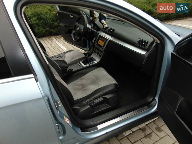 Синий Фольксваген Пассат, объемом двигателя 2 л и пробегом 230 тыс. км за 6300 $, фото 24 на Automoto.ua