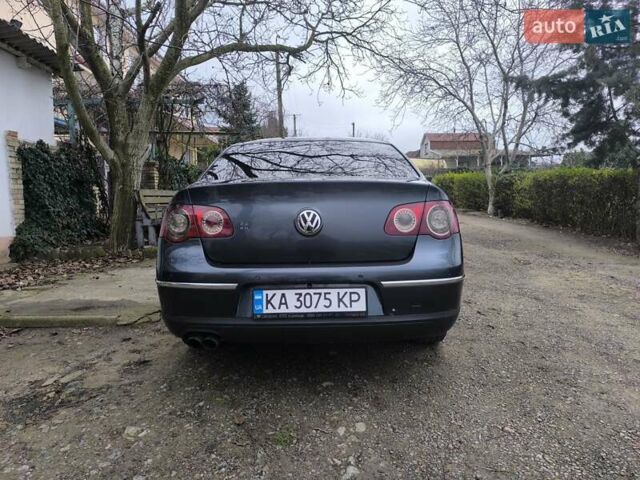 Синий Фольксваген Пассат, объемом двигателя 1.8 л и пробегом 135 тыс. км за 6800 $, фото 3 на Automoto.ua