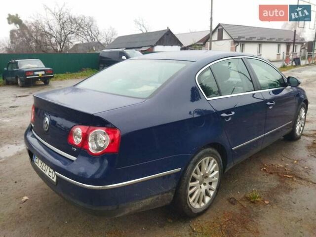 Синий Фольксваген Пассат, объемом двигателя 1.9 л и пробегом 320 тыс. км за 5299 $, фото 4 на Automoto.ua