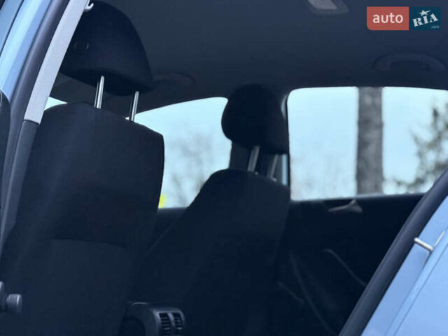 Синий Фольксваген Пассат, объемом двигателя 1.4 л и пробегом 210 тыс. км за 5650 $, фото 10 на Automoto.ua