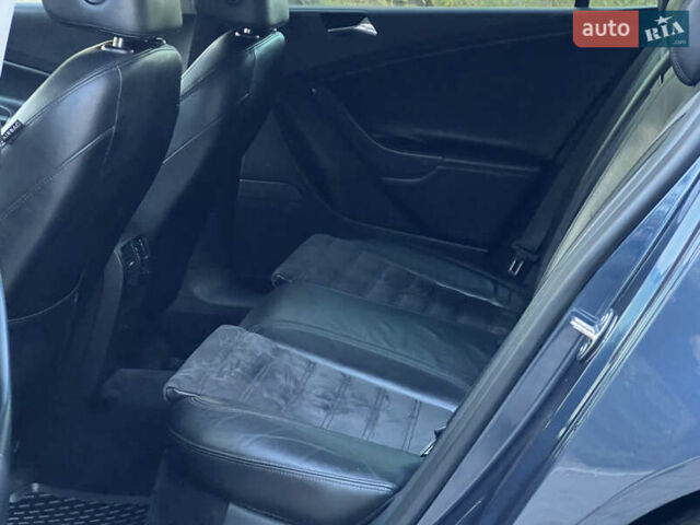 Синий Фольксваген Пассат, объемом двигателя 2 л и пробегом 287 тыс. км за 6950 $, фото 112 на Automoto.ua