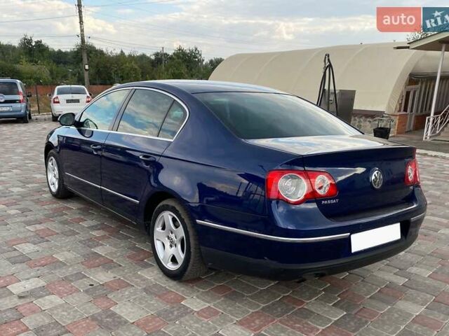 Синій Фольксваген Пассат, об'ємом двигуна 1.8 л та пробігом 205 тис. км за 5500 $, фото 3 на Automoto.ua