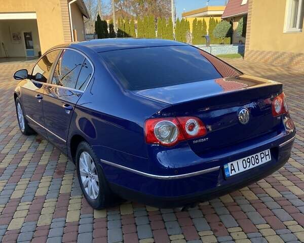 Синий Фольксваген Пассат, объемом двигателя 1.8 л и пробегом 310 тыс. км за 5999 $, фото 12 на Automoto.ua