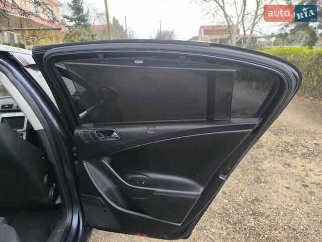 Синий Фольксваген Пассат, объемом двигателя 1.8 л и пробегом 135 тыс. км за 6800 $, фото 10 на Automoto.ua