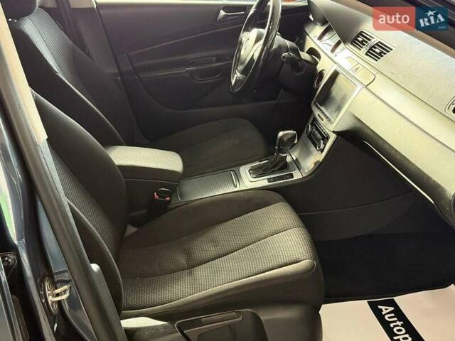 Синій Фольксваген Пассат, об'ємом двигуна 1.8 л та пробігом 135 тис. км за 6690 $, фото 16 на Automoto.ua