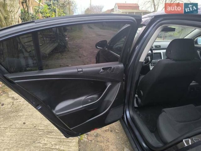 Синий Фольксваген Пассат, объемом двигателя 1.8 л и пробегом 135 тыс. км за 6800 $, фото 7 на Automoto.ua