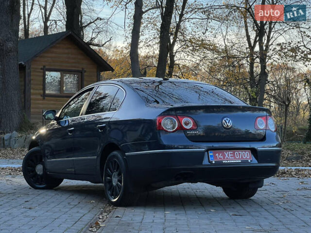 Синий Фольксваген Пассат, объемом двигателя 2 л и пробегом 287 тыс. км за 6950 $, фото 58 на Automoto.ua