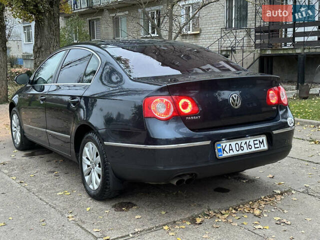 Синий Фольксваген Пассат, объемом двигателя 1.8 л и пробегом 208 тыс. км за 5900 $, фото 11 на Automoto.ua