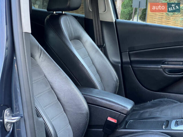 Синий Фольксваген Пассат, объемом двигателя 2 л и пробегом 287 тыс. км за 6950 $, фото 103 на Automoto.ua