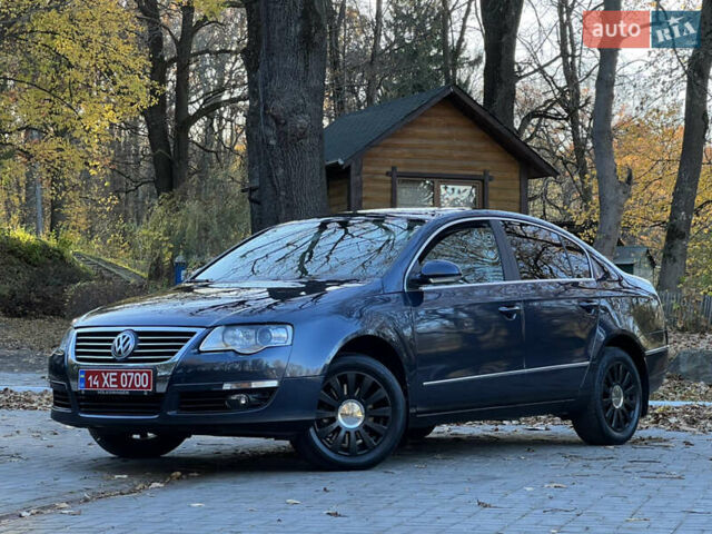 Синий Фольксваген Пассат, объемом двигателя 2 л и пробегом 287 тыс. км за 6950 $, фото 3 на Automoto.ua