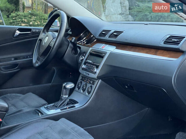 Синий Фольксваген Пассат, объемом двигателя 2 л и пробегом 287 тыс. км за 6950 $, фото 105 на Automoto.ua