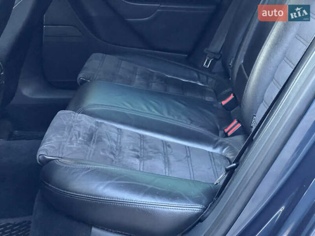 Синий Фольксваген Пассат, объемом двигателя 2 л и пробегом 287 тыс. км за 6950 $, фото 114 на Automoto.ua