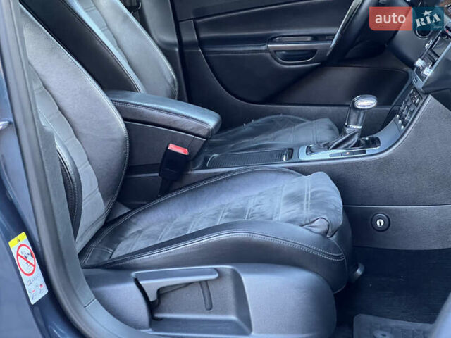 Синий Фольксваген Пассат, объемом двигателя 2 л и пробегом 287 тыс. км за 6950 $, фото 102 на Automoto.ua