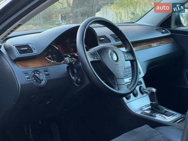 Синий Фольксваген Пассат, объемом двигателя 2 л и пробегом 287 тыс. км за 6950 $, фото 79 на Automoto.ua