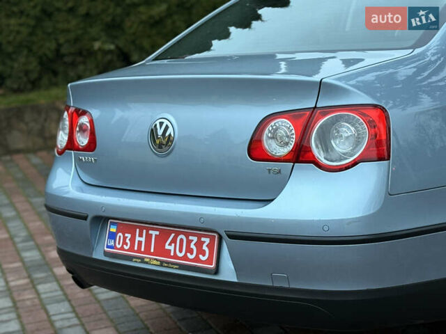 Синий Фольксваген Пассат, объемом двигателя 1.4 л и пробегом 210 тыс. км за 5650 $, фото 7 на Automoto.ua