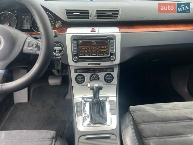 Синий Фольксваген Пассат, объемом двигателя 1.97 л и пробегом 185 тыс. км за 8500 $, фото 16 на Automoto.ua