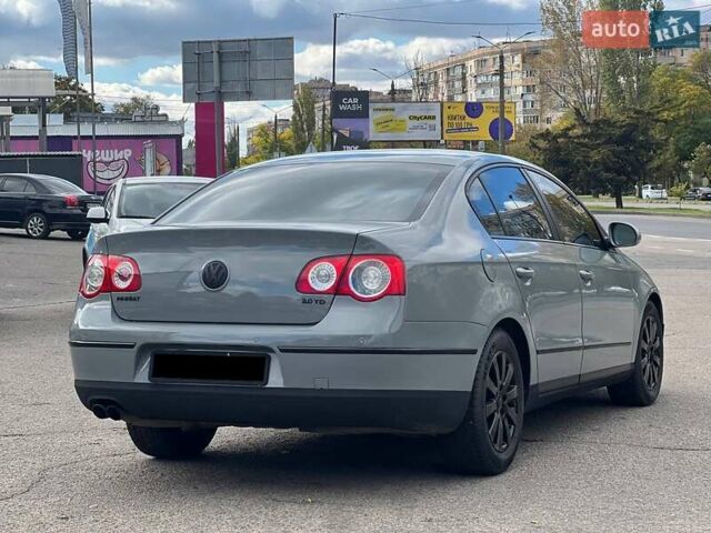 Синий Фольксваген Пассат, объемом двигателя 1.97 л и пробегом 185 тыс. км за 8500 $, фото 9 на Automoto.ua