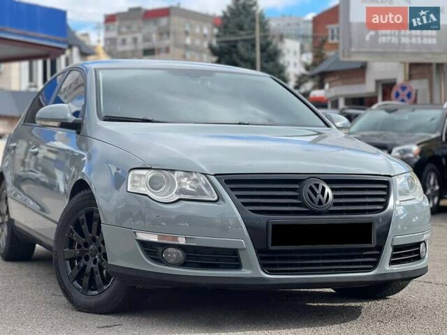 Синий Фольксваген Пассат, объемом двигателя 1.97 л и пробегом 185 тыс. км за 8500 $, фото 3 на Automoto.ua