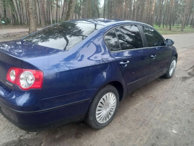 Синій Фольксваген Пассат, об'ємом двигуна 2 л та пробігом 100 тис. км за 7600 $, фото 8 на Automoto.ua