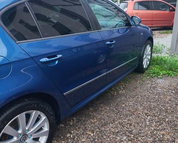 Синий Фольксваген Пассат, объемом двигателя 1.4 л и пробегом 237 тыс. км за 7300 $, фото 9 на Automoto.ua