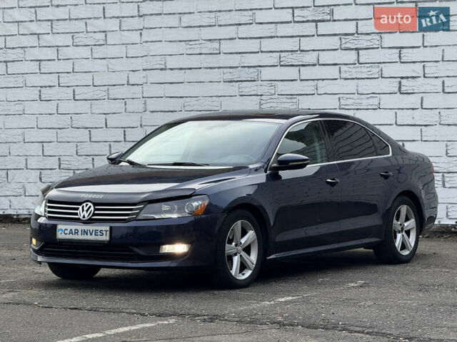 Синій Фольксваген Пассат, об'ємом двигуна 2.5 л та пробігом 177 тис. км за 9500 $, фото 5 на Automoto.ua