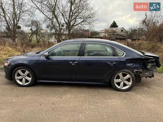 Синий Фольксваген Пассат, объемом двигателя 2.5 л и пробегом 156 тыс. км за 5500 $, фото 1 на Automoto.ua