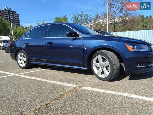 Синий Фольксваген Пассат, объемом двигателя 2.5 л и пробегом 216 тыс. км за 10500 $, фото 3 на Automoto.ua
