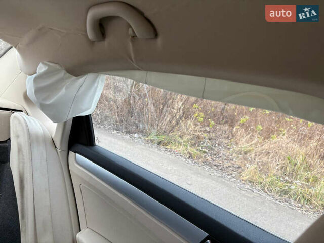 Синий Фольксваген Пассат, объемом двигателя 2.5 л и пробегом 156 тыс. км за 5500 $, фото 9 на Automoto.ua