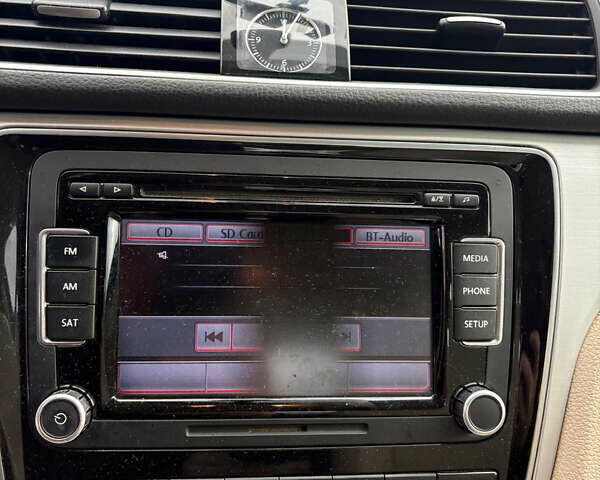 Синий Фольксваген Пассат, объемом двигателя 2.5 л и пробегом 156 тыс. км за 5500 $, фото 8 на Automoto.ua