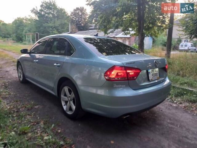Синий Фольксваген Пассат, объемом двигателя 2.5 л и пробегом 165 тыс. км за 10500 $, фото 12 на Automoto.ua