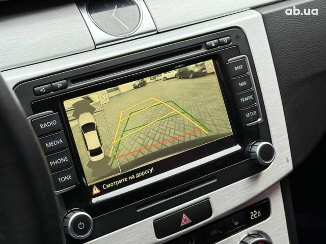 Синий Фольксваген Пассат, объемом двигателя 2 л и пробегом 263 тыс. км за 11690 $, фото 29 на Automoto.ua