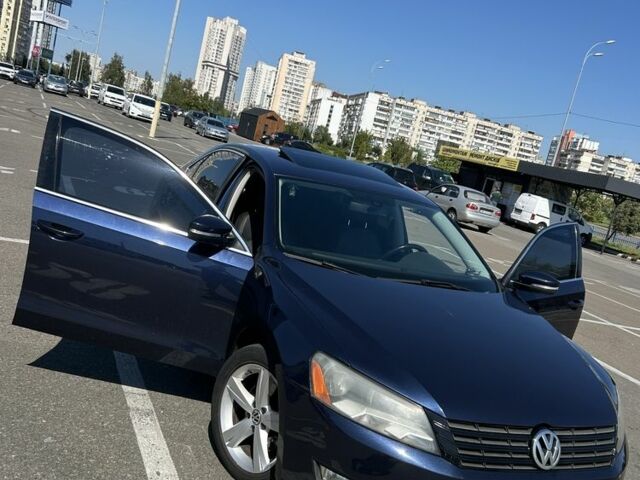 Фольксваген Пассат 2012 в Киеве на Automoto.ua Синий Фольксваген Пассат, объемом двигателя 2.5 л и пробегом 203 тыс. км за 9900 $, фото 7 на Automoto.ua