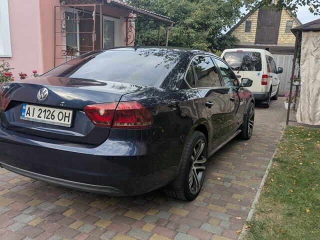 Синий Фольксваген Пассат, объемом двигателя 2.5 л и пробегом 258 тыс. км за 8500 $, фото 4 на Automoto.ua