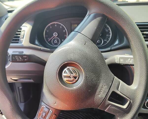 Синій Фольксваген Пассат, об'ємом двигуна 2.48 л та пробігом 340 тис. км за 7900 $, фото 9 на Automoto.ua