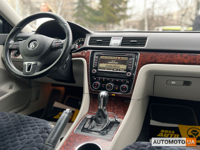 Синий Фольксваген Пассат, объемом двигателя 2 л и пробегом 194 тыс. км за 11999 $, фото 18 на Automoto.ua