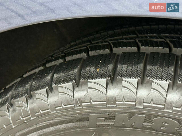 Синий Фольксваген Пассат, объемом двигателя 2 л и пробегом 263 тыс. км за 11690 $, фото 21 на Automoto.ua